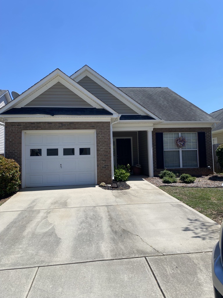 1030 Glencroft Drive
- 1