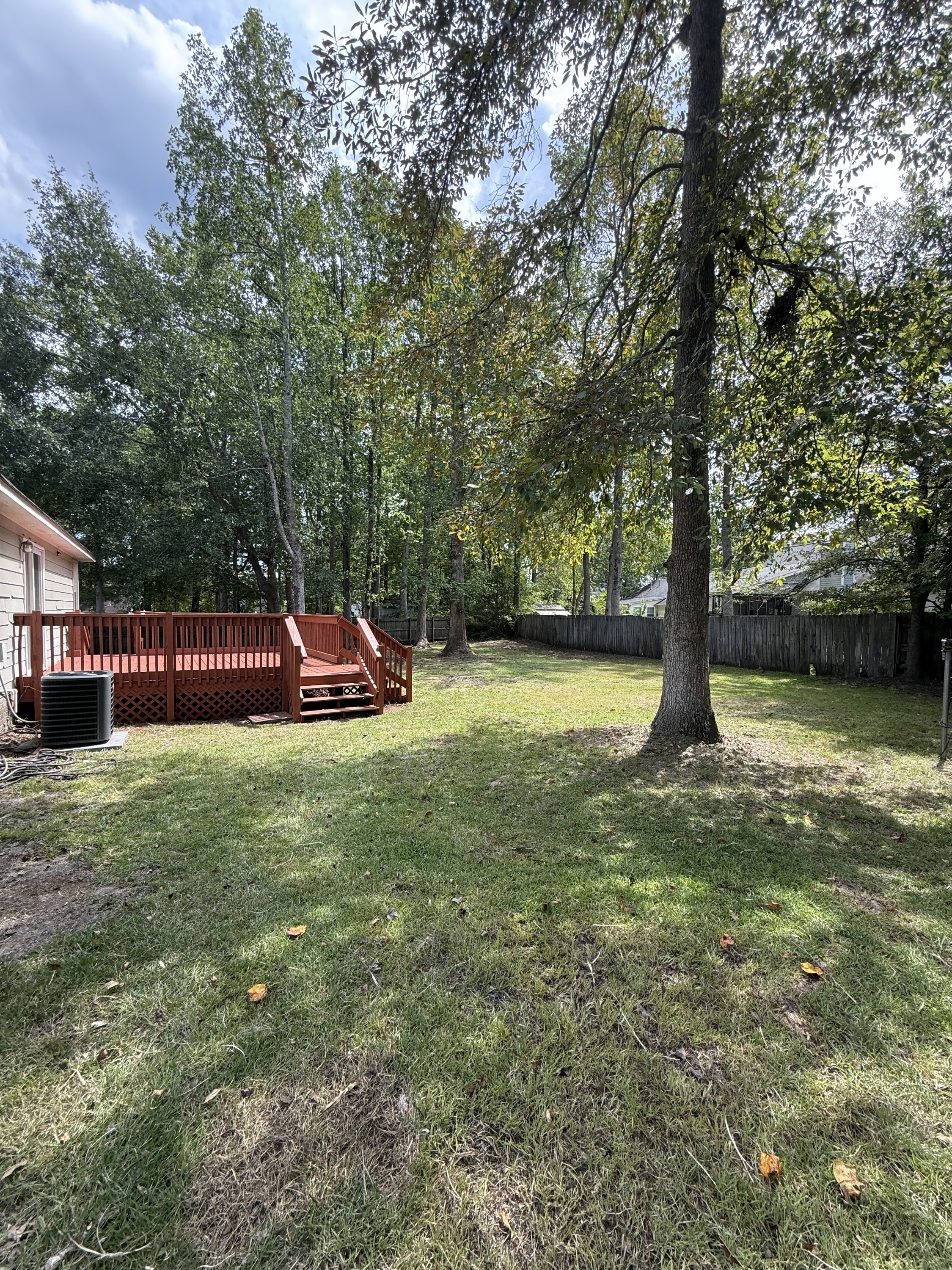 17 Newworth Ct.- 1